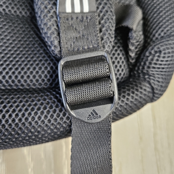 ADIDAS WOMEN'S VFA 2 BACKPACK BLACK - Picture 11 of 16